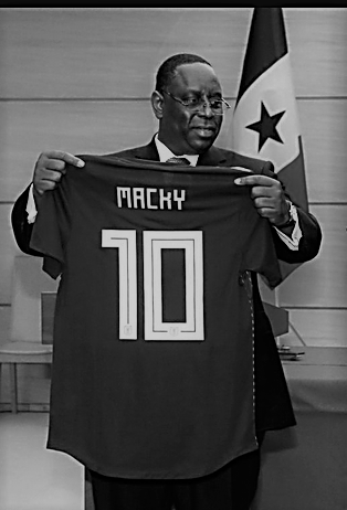 Macky Football bis