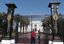 Probable dialogue de sourds, le « Dialogue national » de Macky Sall, ce mardi au Palais présidentiel. L’opposition camouflée derrière le FRN