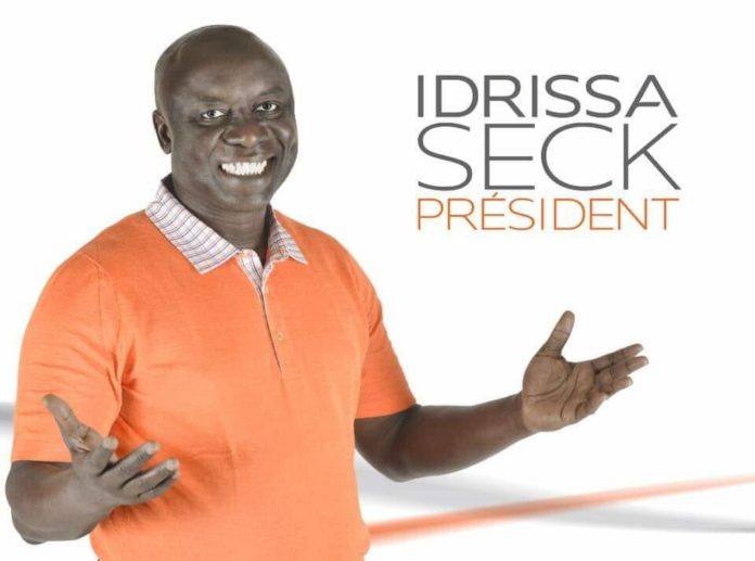Idrissa Seck polo Orange