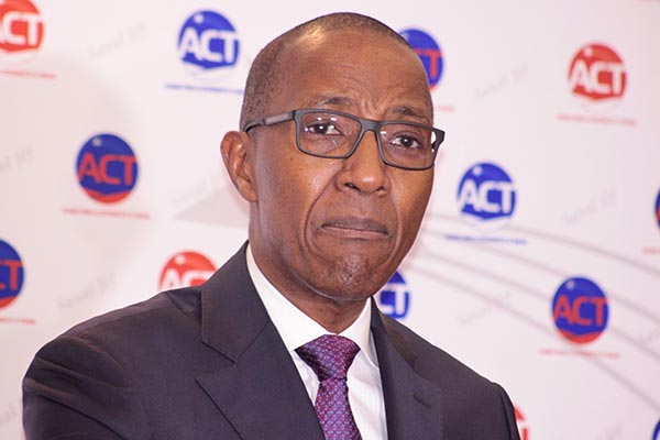 Abdoul Mbaye renfrogné