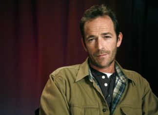 AVC : Luke Perry, idole de la série Beverly Hills dans les années 90, s’en va à 52 ans