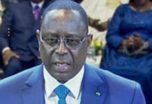 Macky Sall : prestation de « serrements » actée