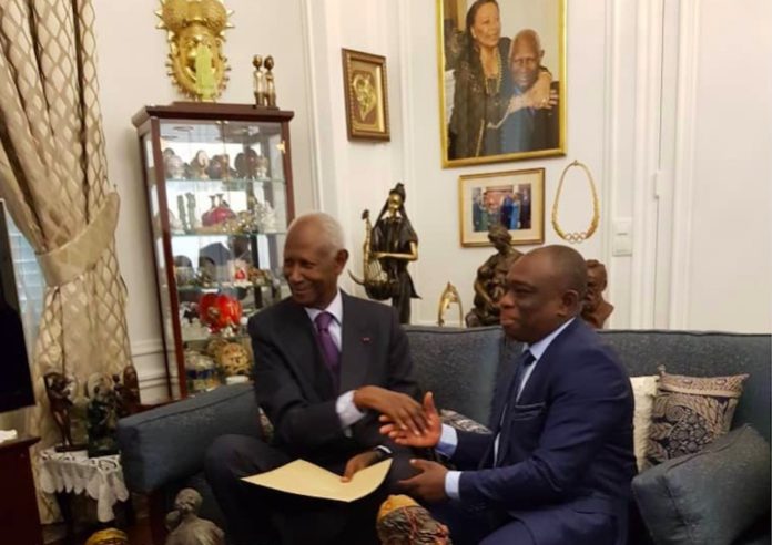 Abdou Diouf chez lui