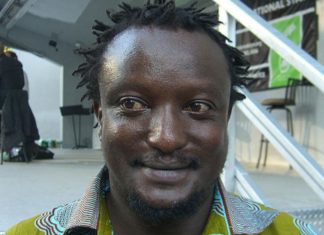 Kenya: mort à 48 ans de l’écrivain et activiste gay Binyavanga Wainaina, juste avant une loi de dépénalisation de l’homosexualité