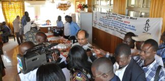 Son rapport « La Terreur en Casamance » avait fait sortir Abdou Diouf de ses gonds. Pourquoi le Mauricien Gaëtan Mootoo d’Amnesty International s’est-il suicidé dans son bureau à Paris ?
