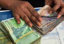 ANALYSE – Sur le continent noir, les banques africaines dament le pion aux banques occidentales. Pourquoi?
