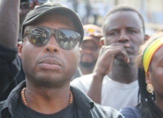 « Chaque vendredi, nous manifesterons jusqu’à la fin de son mandat »