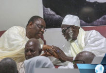 A Touba, retour d’exil du président-prodigue Macky Sall