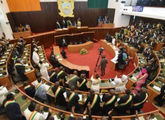 L’opposition insatisfaite du projet de refonte de la Commission Électorale Indépendante ivoirienne