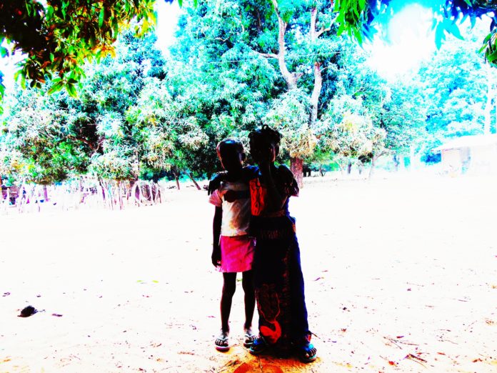 Petites copines Elgas