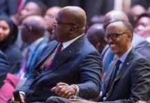 La « photo de Kigali » entre Tshisekedi et son « envahisseur » Paul Kagamé fait jaser les Congolais