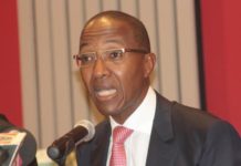 Pour la CREI, contre la monnaie Éco : l’ex-PM Abdoul Mbaye cherche à se démarquer