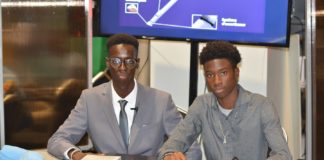 Deux lycéens sénégalais créent une canne intelligente pour non-voyants