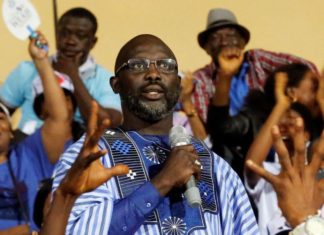 On ne joue plus au foot avec Georges Weah, on botte en touche sa politique économique