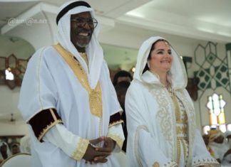 Alpha Blondy, 67 ans, s’est marié avec une femme âgée d’une trentaine d’années – Vidéo/Photos