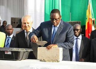 Le président Macky Sall a lancé les travaux d’un stade de 50 000 places