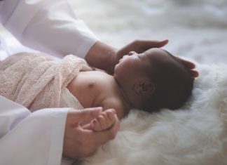 Ces parents en Asie qui nomment leur nouveau-né Covid, Corona ou Lockdown
