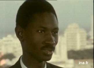 VIDÉO- Alors Premier ministre, Abdou Diouf en interview en 1971 et jouant au ping-pong avec Elisabeth