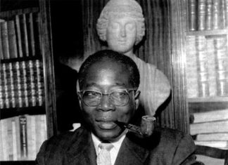 VIDÉO – Interview du président Léopold Senghor en avril 1966, en compagnie de Colette et de Philippe Maguilén enfant