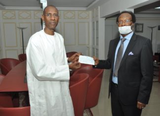 Fonds « Force Covid – 19 » : le milliardaire Baba Diao Itoc casque 20 fois plus que le milliardaire Youssou Ndour