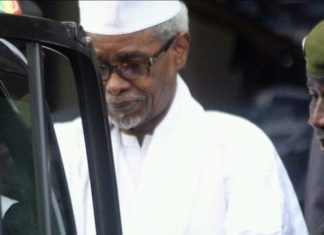 Hisséne Habré obtient une liberté « surveillée et confinée » : Pas de quoi fouetter un… Tchad