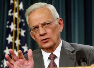 Paul O’Neill, secrétaire au Trésor de Georges W. Bush, est mort