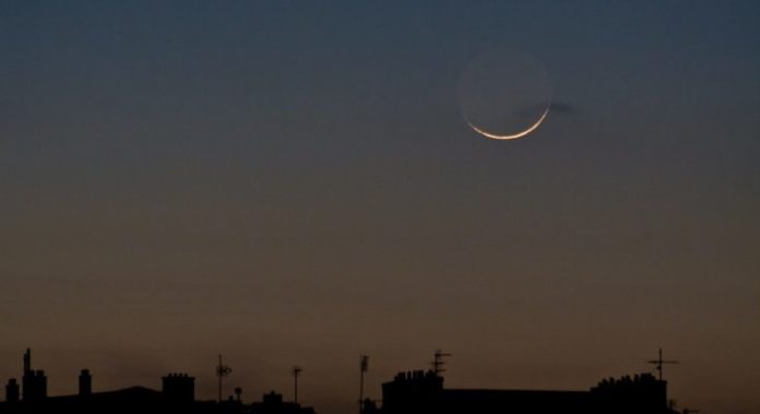 CROISSANT-LUNAIRE-735x400