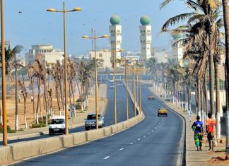 La mosquée omarienne reste confinée à la sagesse de la prudence