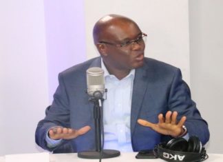 Qui est Papa Moussa Thior, le médecin qui demande à Macky Sall de « laisser circuler le coronavirus »?
