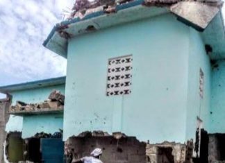 Cote d’Ivoire : des affrontements entre « frères » musulmans font un mort et une mosquée détruite