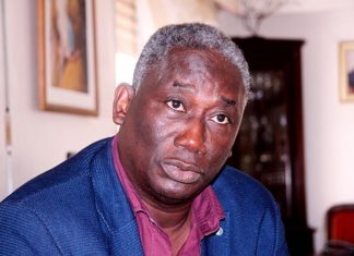 Nominations : Macky Sall case comme PCA l’ex-ministre Abdou Fall (APIX) et le maire des Parcelles Moussa Sy (Port)