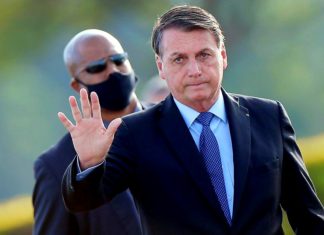 Le « coronasceptique » président brésilien, Jair Bolsonaro, testé positif au Covid-19 / Vidéos