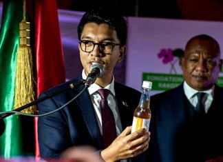 CORONAVIRUS A MADAGASCAR : après le « remède » Covid-Organics, le ministère de la Santé lance un Sos pour sauver sa population