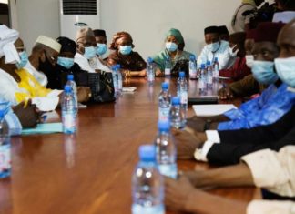 Reçu par la junte, le Mouvement du 5 juin se proclame « (co-) acteur clé majeur de la transition au Mali » (sic)