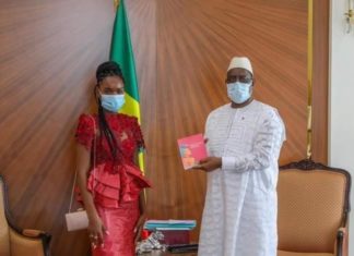 Diary Sow, meilleure élève du Sénégal et désormais auteure