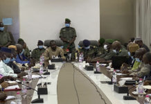 Transition au Mali: la junte lance, samedi et dimanche, les concertations