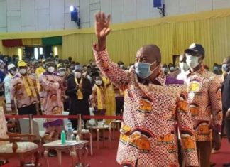 Alpha Condé candidat à un 3e mandat, l’opposition se mobilise contre « la plus grande désillusion de l’histoire politique » de Guinée