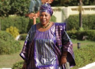 Candidate à la présidentielle en Guinée, l’ancienne ministre Makalé Camara empêchée de voter