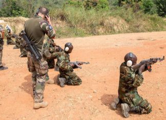 Violences en Centrafrique: quand la France et la Russie attisent le feu de la guerre, selon l’ONG The Sentry