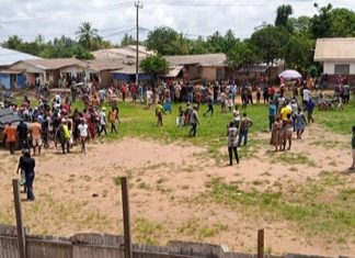 Le Cameroun sous le choc: 7 enfants tués dans leur classe par un commando