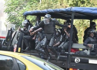 Violences en Côte d’Ivoire: arrestation d’une centaine de personnes après la mort d’un gendarme