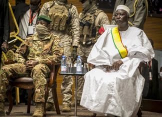 Les ex-dirigeants du pays Bah N’daw et Moctar Ouane menacent de procès le double pustchiste Assimi Goïta