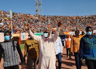 Election présidentielle au Burkina: la campagne bouclée vendredi, le scrutin de dimanche sous la menace terroriste