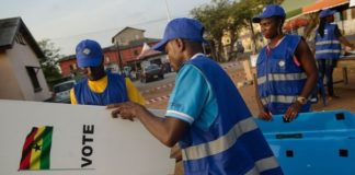 Élections législatives et présidentielle au Ghana: dernier jour de campagne avant le vote du lundi