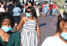 Coronavirus: nouvelles restrictions, avec couvre-feu et port de masque obligatoire en Afrique du Sud