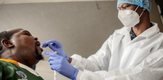 Nouveau variant du Covid-19 en Afrique du Sud : le virus est-il plus contagieux, selon les chercheurs