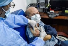 Covid-19: l’Algérie a lancé sa campagne de vaccination