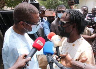 Disparition de Thione Seck: des Sénégalais rendent hommage au grand parolier