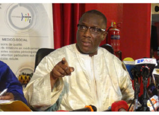 Préavis de grève: Le ministre Cheikh Oumar Hann répond au SUDES