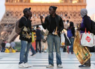 126.000 seulement? C’est le nombre connu de Sénégalais de l’Extérieur par l’État, qui promet de tous les recenser